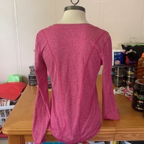 DAN Skin now semi fitted workout long sleeved shirt - Picture 2 of 3